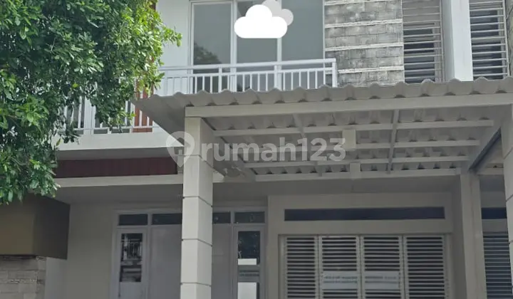 Rumah 2Lt Bagus Rapi dan Murah di Summarecon Bekasi