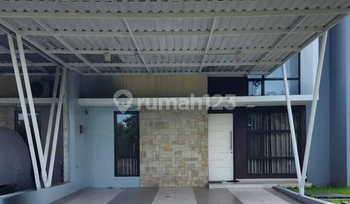 Bebas Banjir Lokasi Dekat ke Sekolah Rumah Luas 160 di Metland Menteng