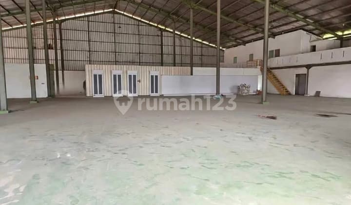 Gudang Luas 1500 Akses Container 40Feet di Jalan Propinsi Cikarang