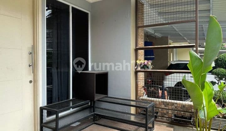 Rumah Di Cluster Galaxy