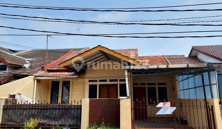 D Sewakan Rumah Strategis di Daerah Grand Galaxy Bekasi