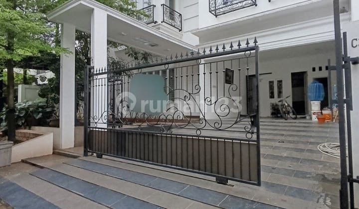 Dijual Rumah Mewah 2,5 Lantai Sangat Bagus Dan Terawat Di Daerah Pekayon