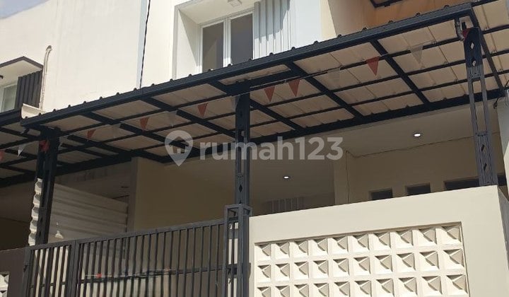 Disewakan Rumah Bagus dan Rapi di Daerah Taman Galaxy Bekasi .Rk