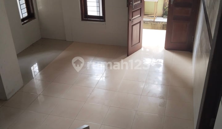 Disewakan Rumah 2 Lantai di Denpasar Selatan