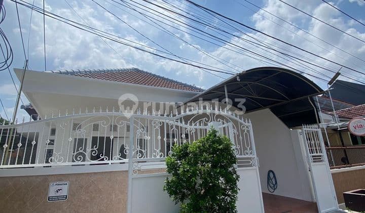 Rumah Siap Huni Baru Renovasi Di Mulyosari