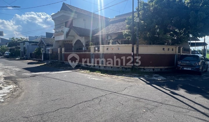 Rumah 2 Lantai Baruk Utara