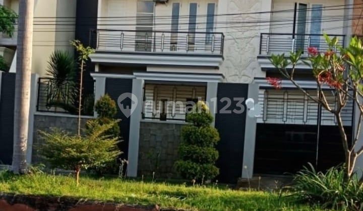 Rumah Sangat Terawat Siap Huni Di Dharmahusada Mas