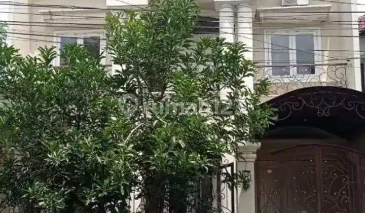 Rumah Siap Huni Di Babatan Pratama Wiyung