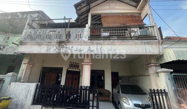 Rumah 2 Lantai Di Manukan Sari