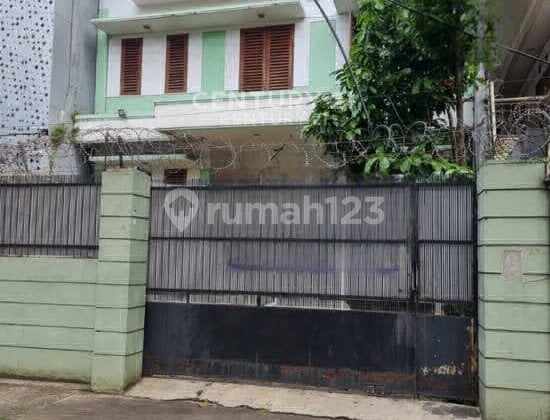Dijual Rumah dan Ruko Siap Huni di Menteng