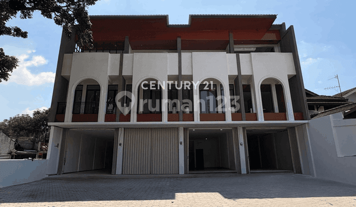 Ruko Eksklusif di Lokasi Premium Jakarta Selatan Siap Huni