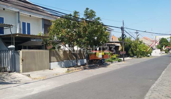 Disewakan Rumah 2 Lantai Sudah Renovasi Di Pakis Tirtosari