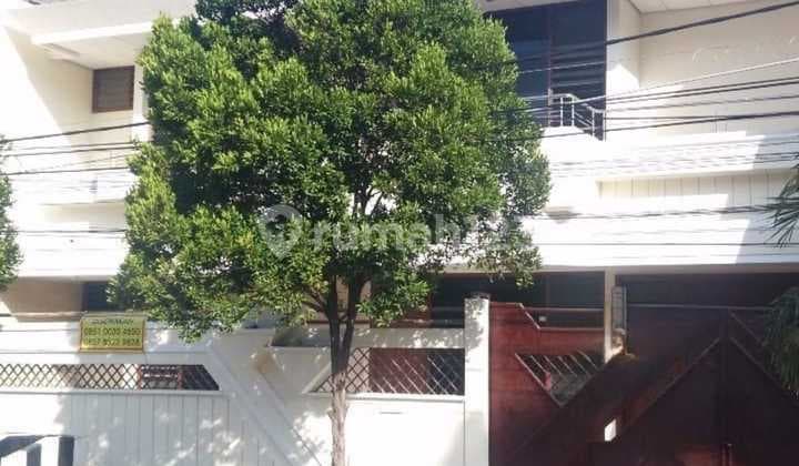 Disewakan Rumah Di Jl. Dharmahusada Belakang Pas Galaxy Mall 1, Surabaya