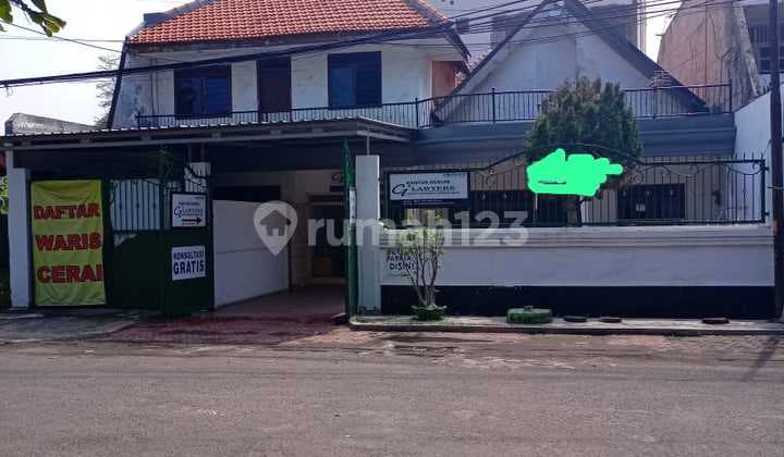 Dijual Rumah Tinggal Dan Rumah Usaha di Ketintang Madya, Surabaya