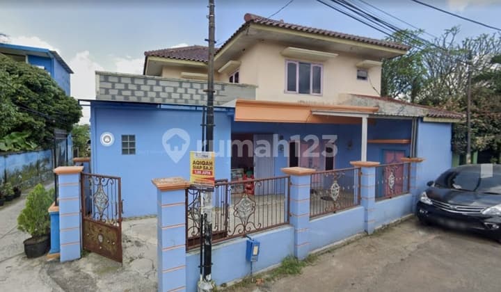For Sale: House with Hook & Shop and Warehouse in Malang