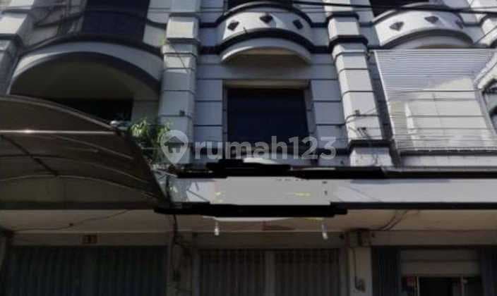Disewakan Ruko Strategis di Raya Jemursari, Surabaya