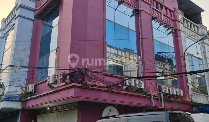 For Sale 4-Story Shop House Klampis Megah Surabaya