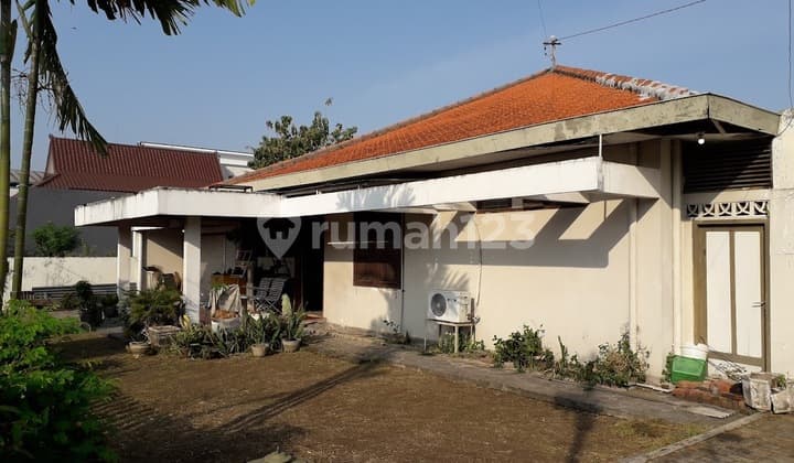 For Sale Land-Based House in Gayungan, Surabaya