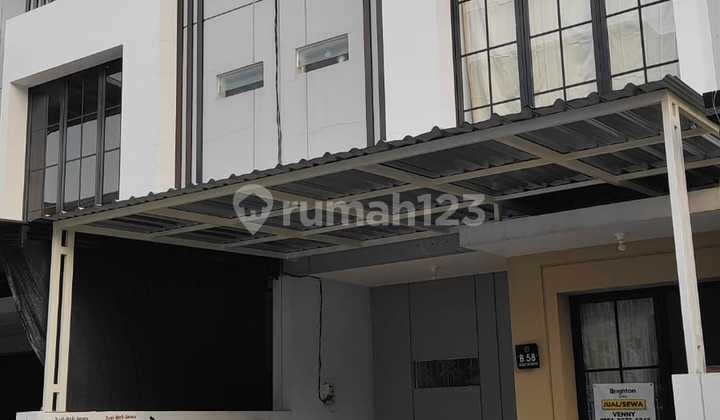 Disewakan Rumah 2 Lantai Siap Huni Semi Furnished di Babatan Regency One, Surabaya
