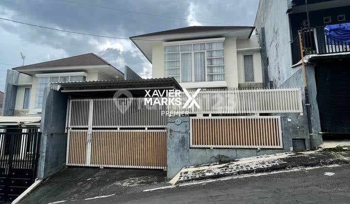 Rumah Modern 2 Lantai Siap Huni Dekat Ub Dieng & Unmer di Dieng Kota Malang