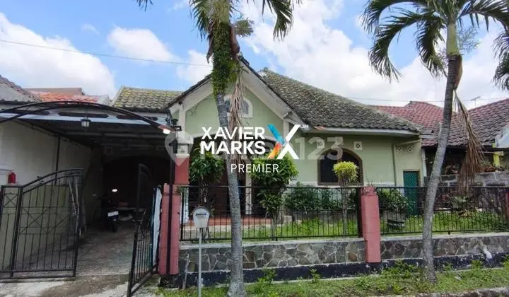 Classic House Near Araya in Pandanwangi Blimbing, Malang City.