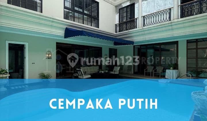 Rumah Mewah Dijual di Cempaka Putih Private Pool Desain Klasik