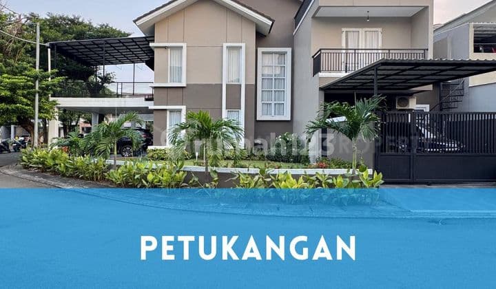 Rumah Hook Unit Bagus Dalam Perumahan Cluster Petukangan Pinggir Jalan