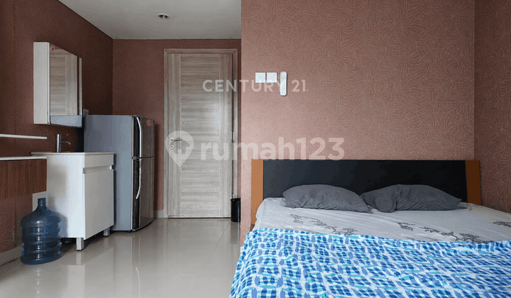 Studio Type Apartment Ready to Move In, Near UGM