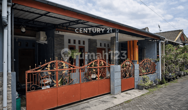 Rumah Semi Furnish Dalam Perumahan Dekat Kampus 4 Uad