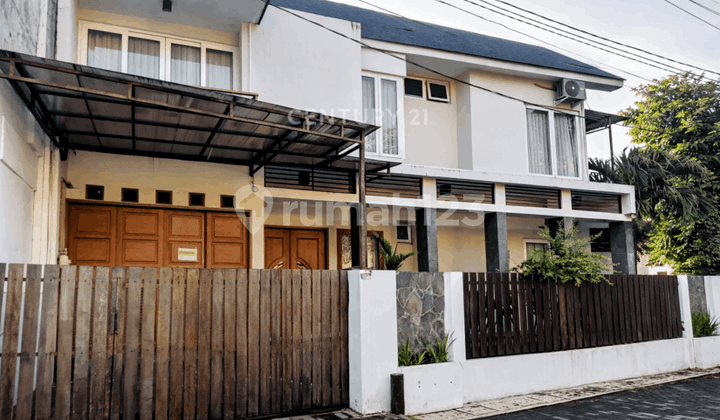Rumah Hook Furnish Area Seturan Siap Huni atau Bisnis Homestay