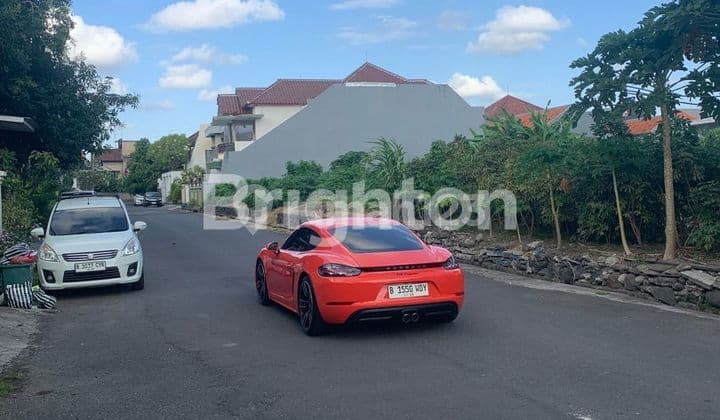 4BR CLUSTER MEWAH LOKASI SUPER STRATEGIS DEKAT SUNSET ROAD