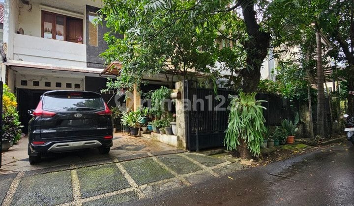 Prestigious Residence In Kebayoran Baru - South Jakarta