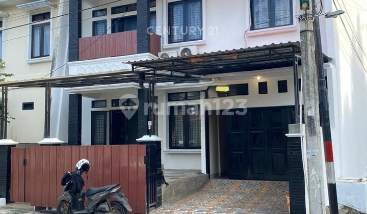 Hunian 2 Lantai Rahayu Residence One Gate System