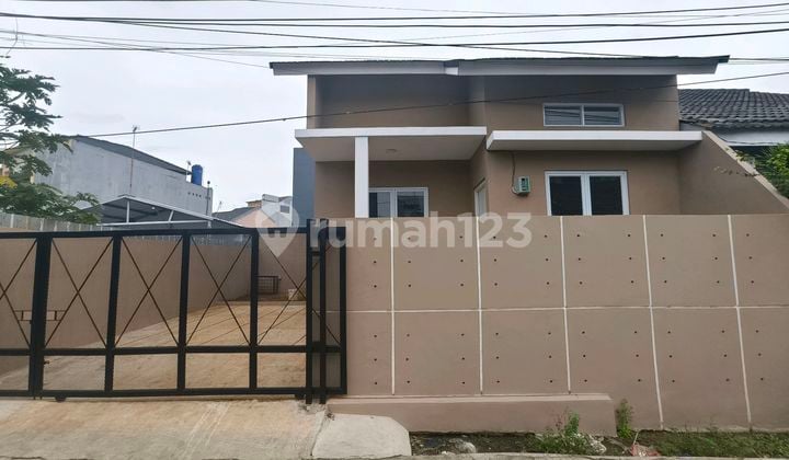 Rumah Siap Huni Dekat Galaxy Bebas Banjir Bekasi Selatan