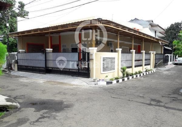 Dijual Rumah Hook Luas dan Siap Huni di Klender Jakarta