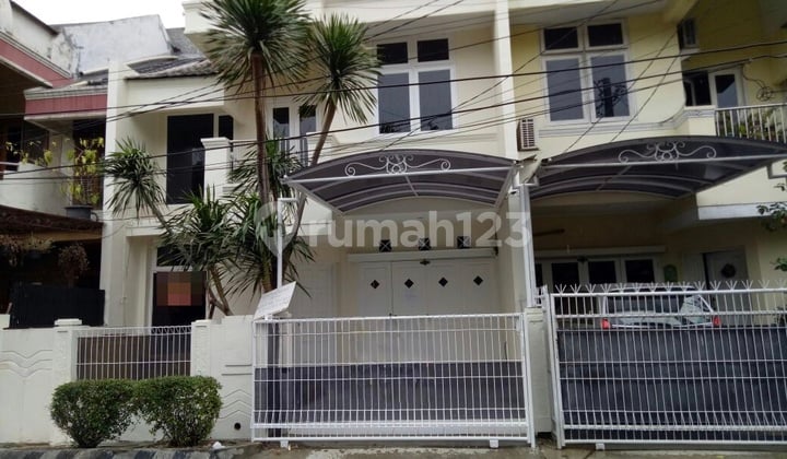 Dijual Rumah Siap Huni Bebas Banjir Harga Miring Grand Galaxy City Bekasi Selatan