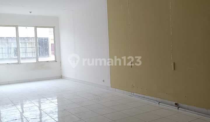 Dijual Ruko 2 Lantai LT 54 M², LB 100 M², Boulevard Raya Gading Serpong, Tangerang Selatan