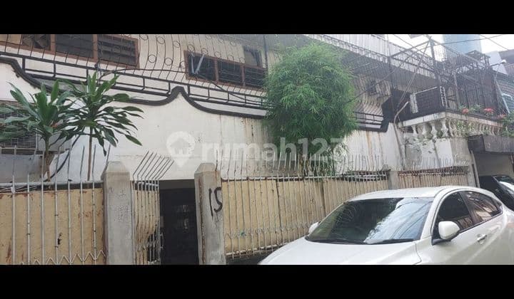 Rumah 2 Lantai di Pademangan.