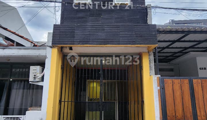Rumah Minimalis 2½ Lantai Siap Huni Di Rawamangun S9277