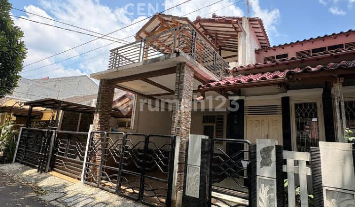Rumah 2 Lantai 12X15 Dalam Komplek di Duren Sawit Jaktim
