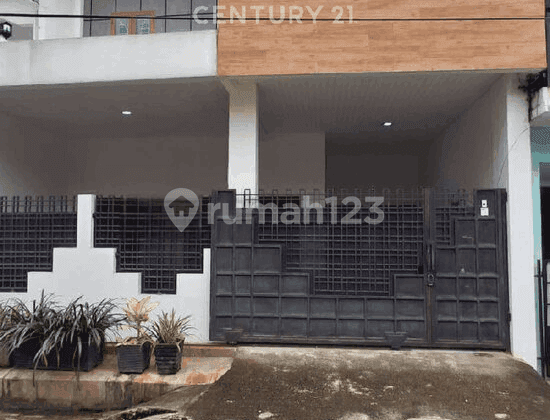 Nice 2-Story House in West Bintara, Bekasi S9550