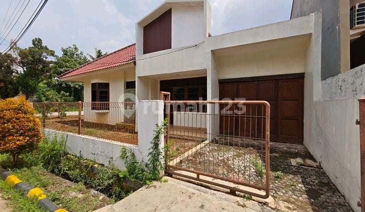 Jual Rumah Hoek Tanah Luas Taman Pulo Gebang