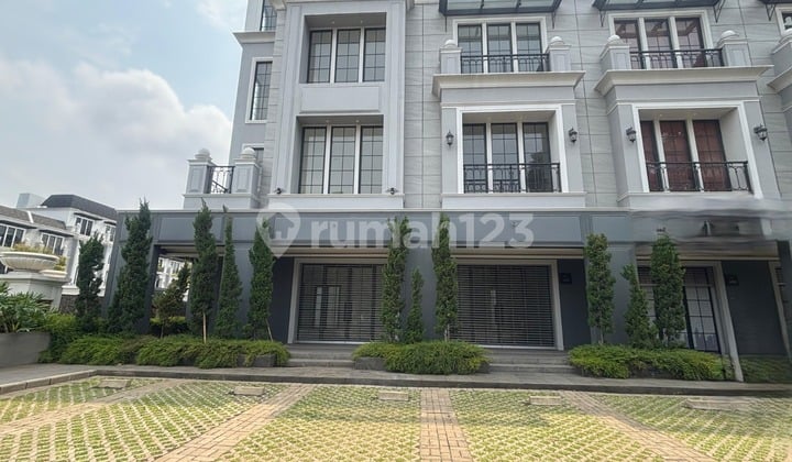 Disewakan Ruko di Bukit Podomoro Klender, 3 Lantai, Parkir Luas Gratis, Bebas Banjir, Keamanan 24 Jam
