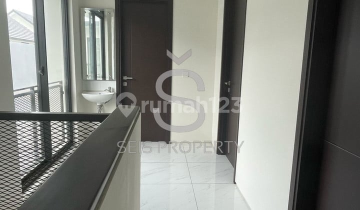 Dijual Rumah Siap Huni di Kota Baru Parahyangan Bdg Barat