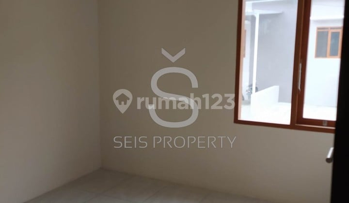 Dijual Rumah Tinggal Siap Huni di Kota Bali Residence Bdg Barat