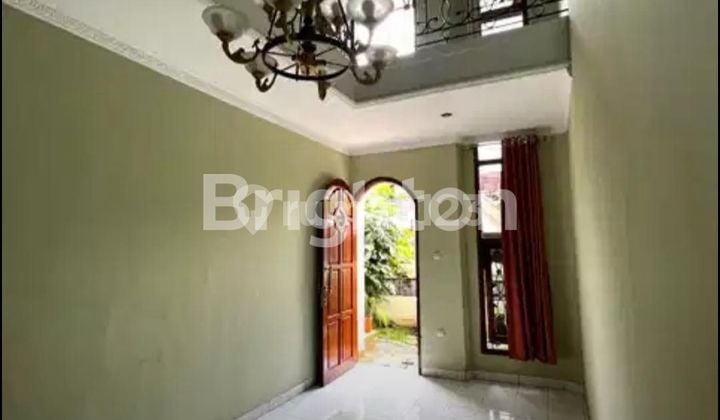 RUMAH CANTIK & TERAWAT 2 LANTAI DI VILA BOGOR INDAH - BOGOR UTARA, KOTA BOGOR
