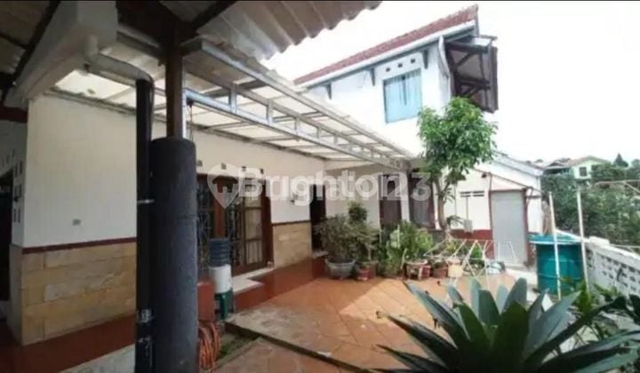 DI RUMAH RESORT VIEW 2 GUNUNG DI KOTA BOGOR -LAWANGGINTUNG