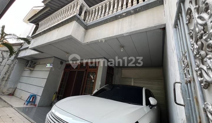 Turun Harga Lagi! Rumah Petojo 2 Lantai Layak Huni Strategis