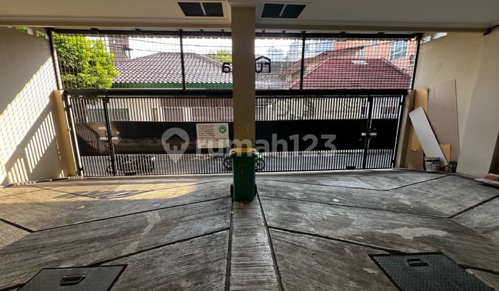 Turun Harga! Kost Elite Aktif Penuh Terus di Pasar Baru Jakarta Pusat