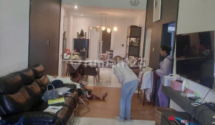 Dijual Rumah Sudah Renovasi Taman Semanan Indah 117 Meter SHM